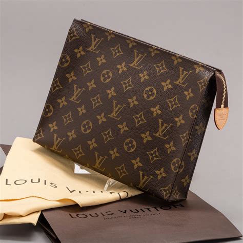 louis vuitton toiletry pouch 26 waitlist|louis vuitton toiletry bag 26.